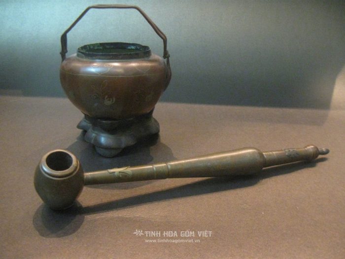 'Tàn dư' kính các bác xem vui cuối tuần!